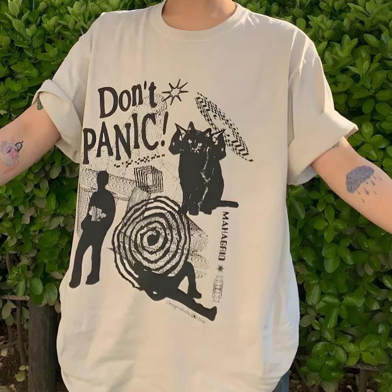 Don't Panic Y2K Tee: Vintage 90s Grunge Aesthetic for Effortless Summer Style