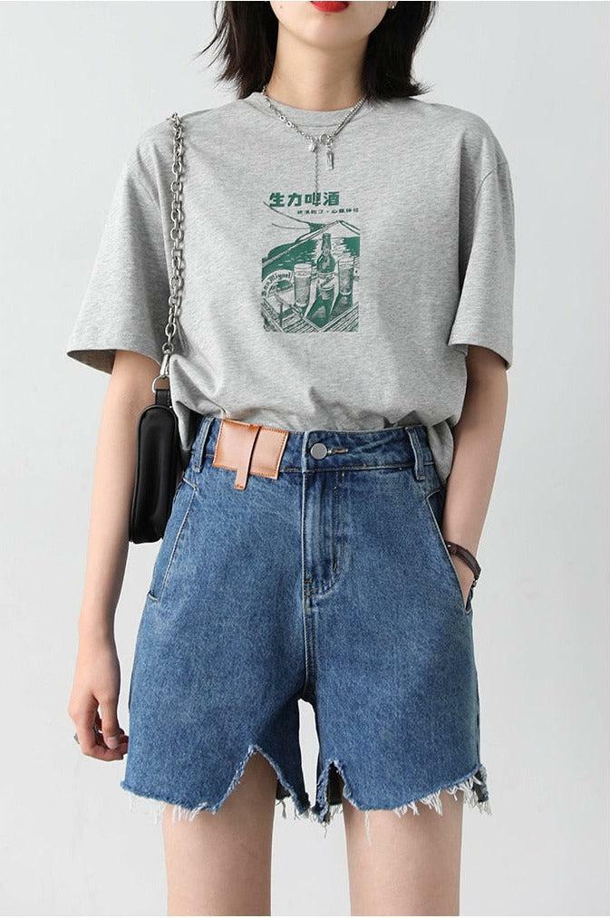 Y2K Distressed Jean Shorts: Trendy Grunge Summer Outfit for 2000s Fashion Lovers