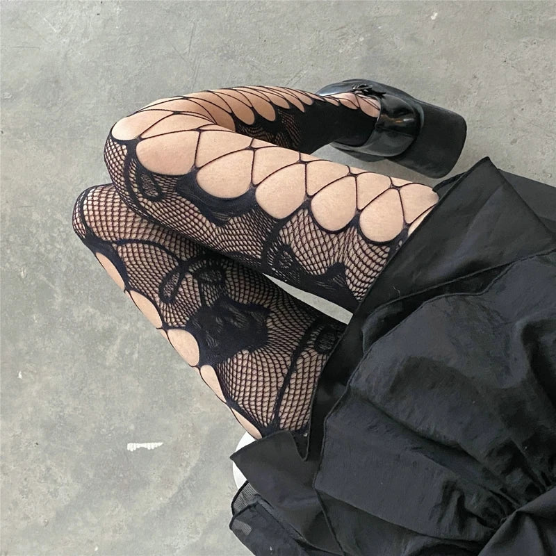 Y2K Grunge Aesthetic Fishnet Tights for 90s Summer Outfits & Cute Y2K Looks