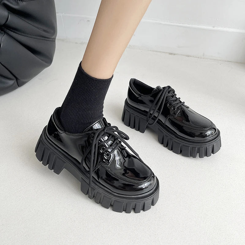 Y2K Grunge Chunky Platform Oxford Shoes for 90s Aesthetic Summer Outfits & Casual Looks