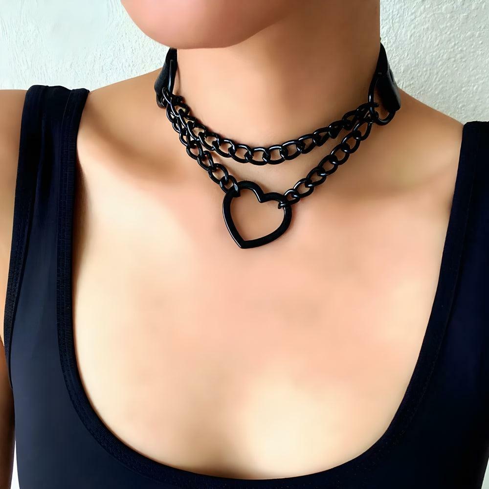 Y2K Grunge Heart Choker Necklace with Belted Detail - Perfect for 90s Aesthetic Outfits