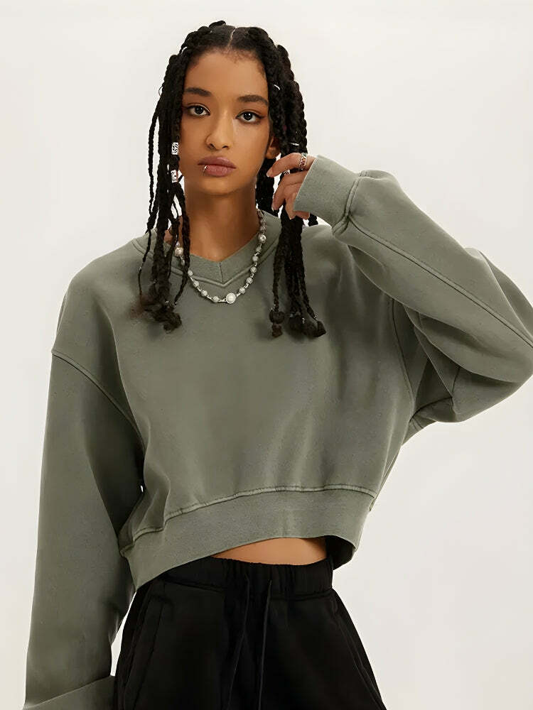 Y2K Grunge V-Neck Drop Shoulder Cropped Sweatshirt for Trendy Summer Outfits