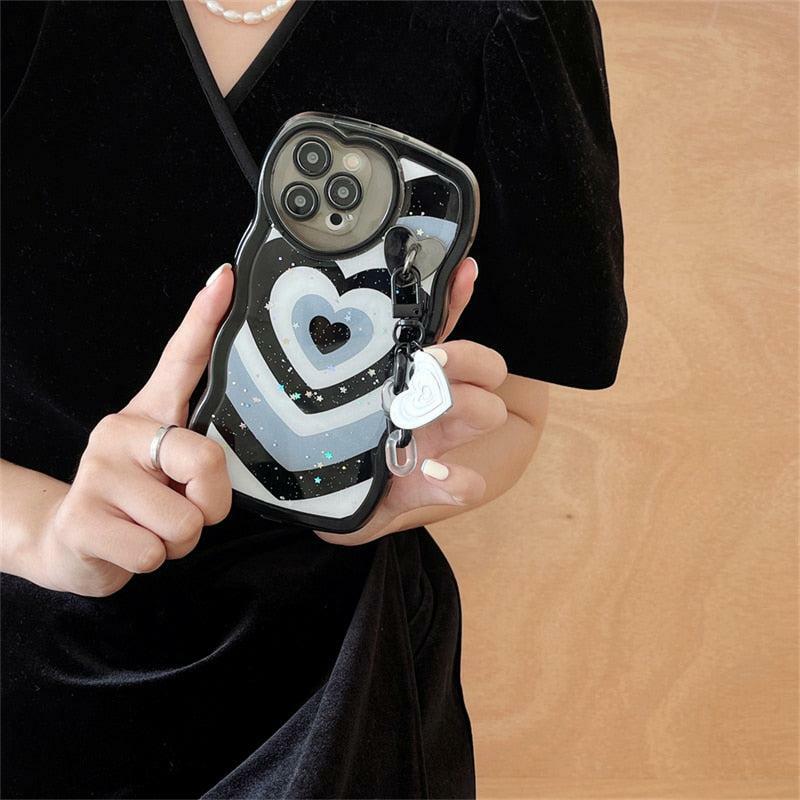 Y2K Heart Chain iPhone Case - Trendy 2000s Aesthetic for Grunge & Coquette Styles