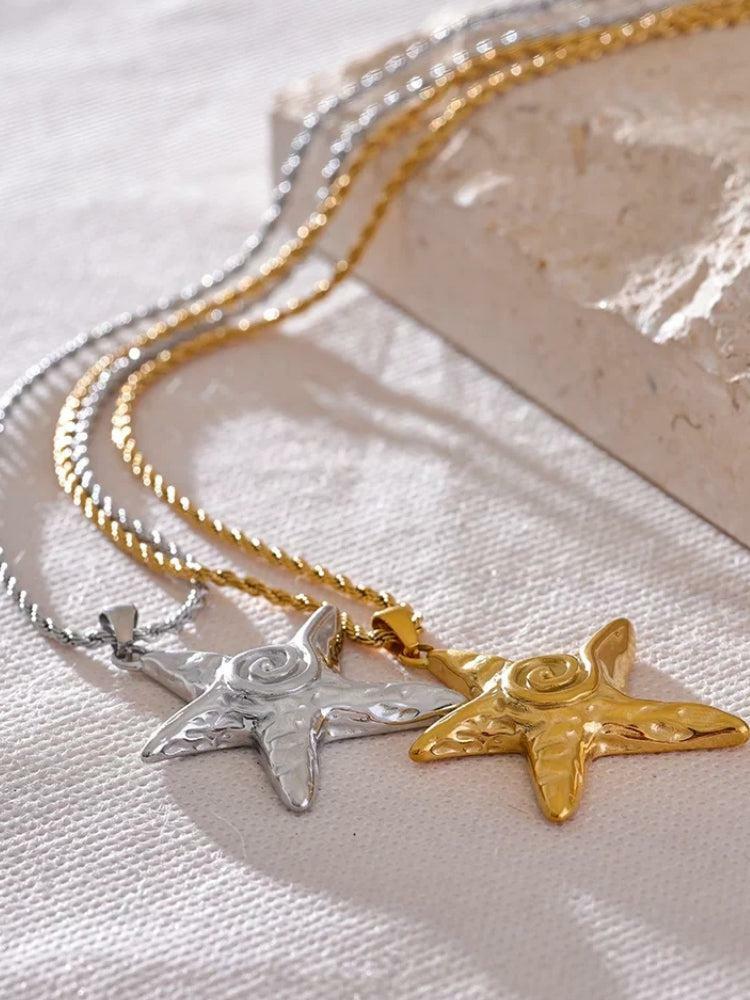 Y2K Starfish Necklace: Trendy Gold Accessory for Summer Outfits & Coquette Aesthetic